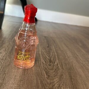 Red Jeans Eau De Toilette Spray Versace 75mL